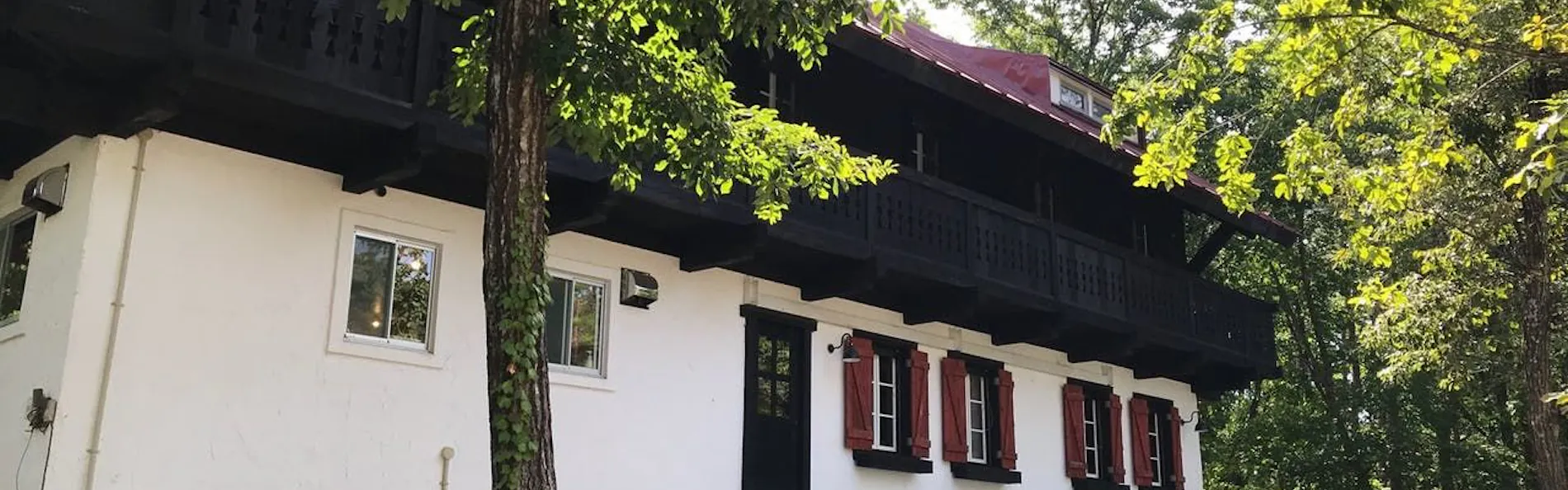 HOUSE OF FINN JUHL HAKUBA