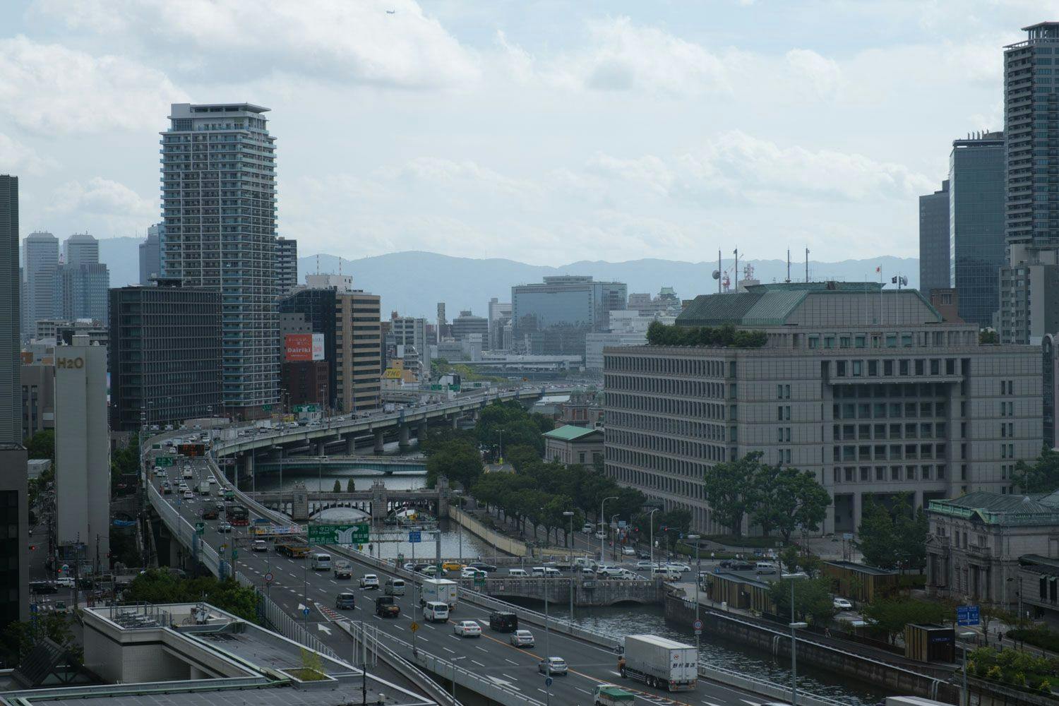 Pemandangan dari Kamar (arah Timur)