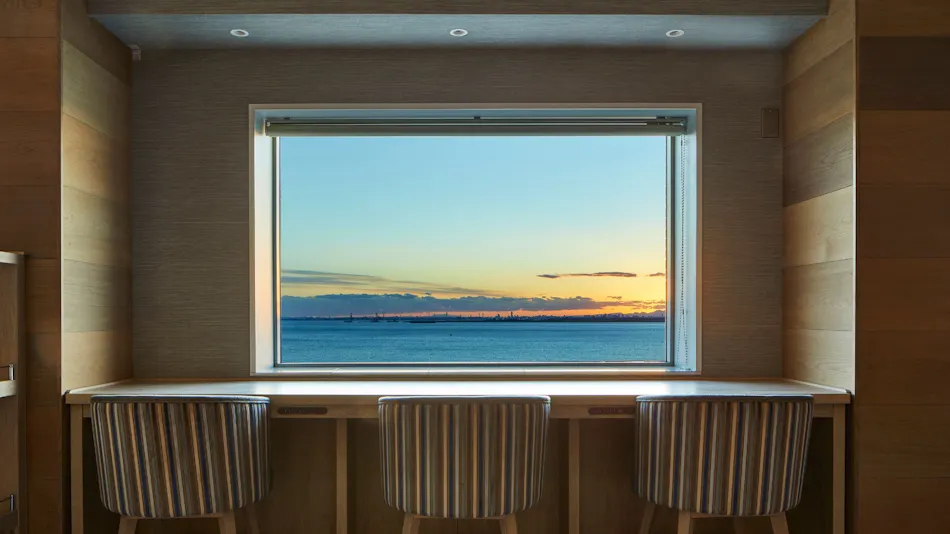 东京湾舞滨日航大酒店