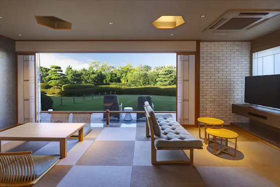 【การ์เด้นวิลล่า】ห้องพักสไตล์ญี่ปุ่นและตะวันตกพร้อมออนเซ็นส่วนตัว