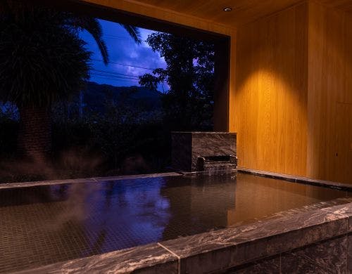 【グランピングガーデン＆ヴィラ】テント