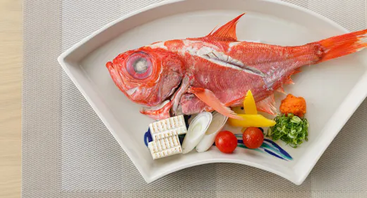 【金目鯛の酒蒸し】金目鯛まるごと1尾!伊豆の幸を贅沢に愉しむ「金目鯛の酒蒸しプラン」(夕朝食付)