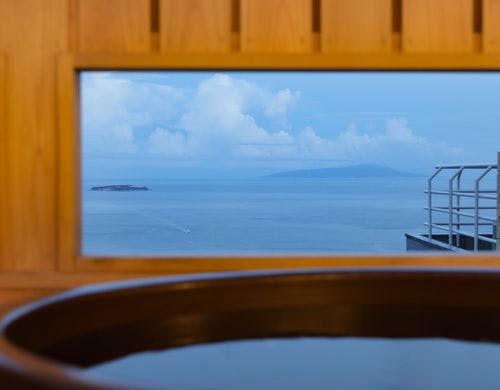 Ishinoya 熱海 石のや 熱海 期間限定10 Off 寛ぎのスイートルーム 温泉 四季折々の会席をお得に堪能 1泊2食付 露天風呂付スイートsai 彩 オーシャンビュー 禁煙 一休 Com