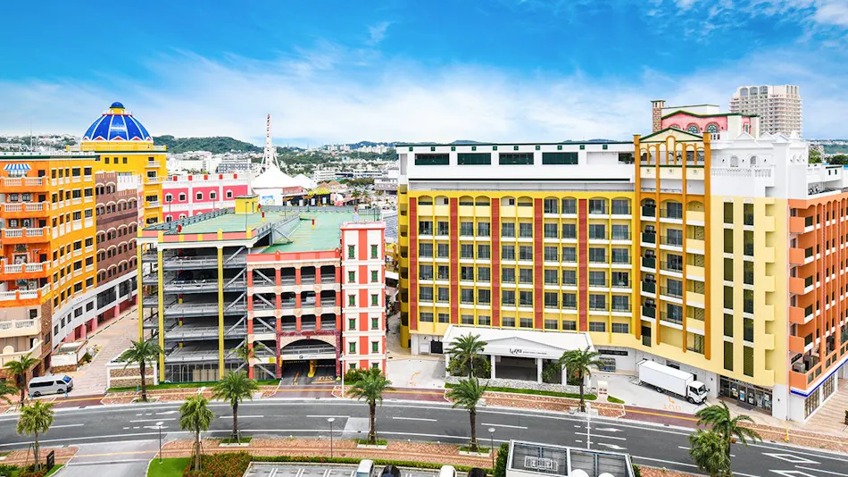 Lequ Okinawa Chatan Spa & Resort
