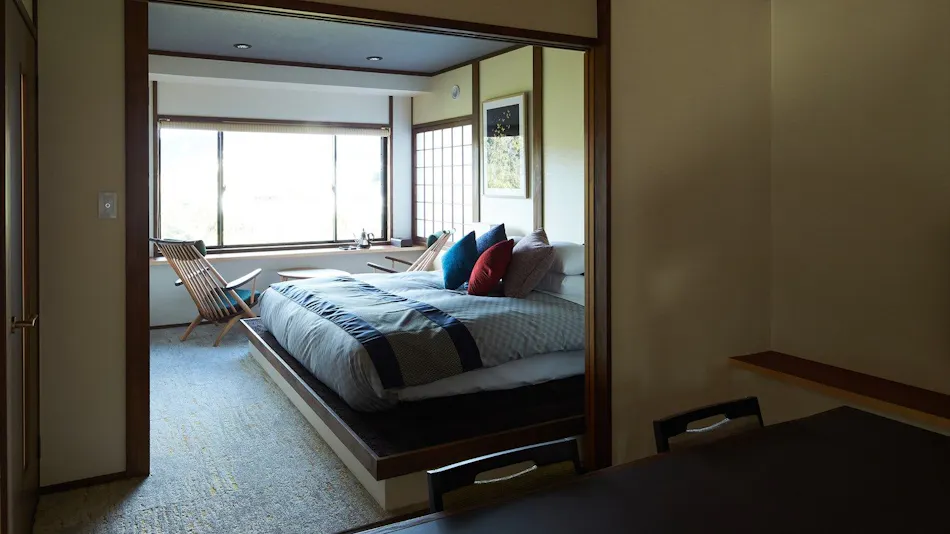 Villa Ryusei: A Guestroom with Open-Air Bath Nestled on the Hills of Ago Bay