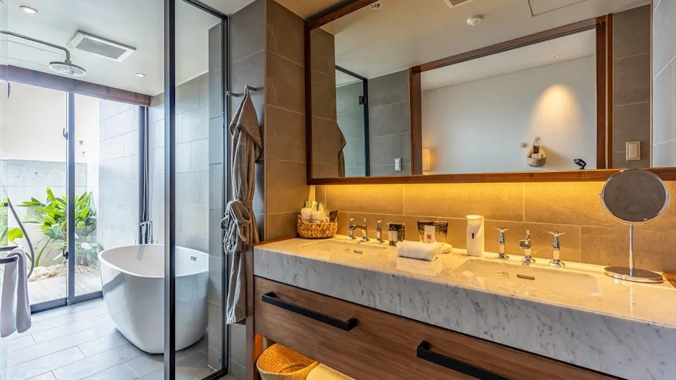 One Suite THE GRAND