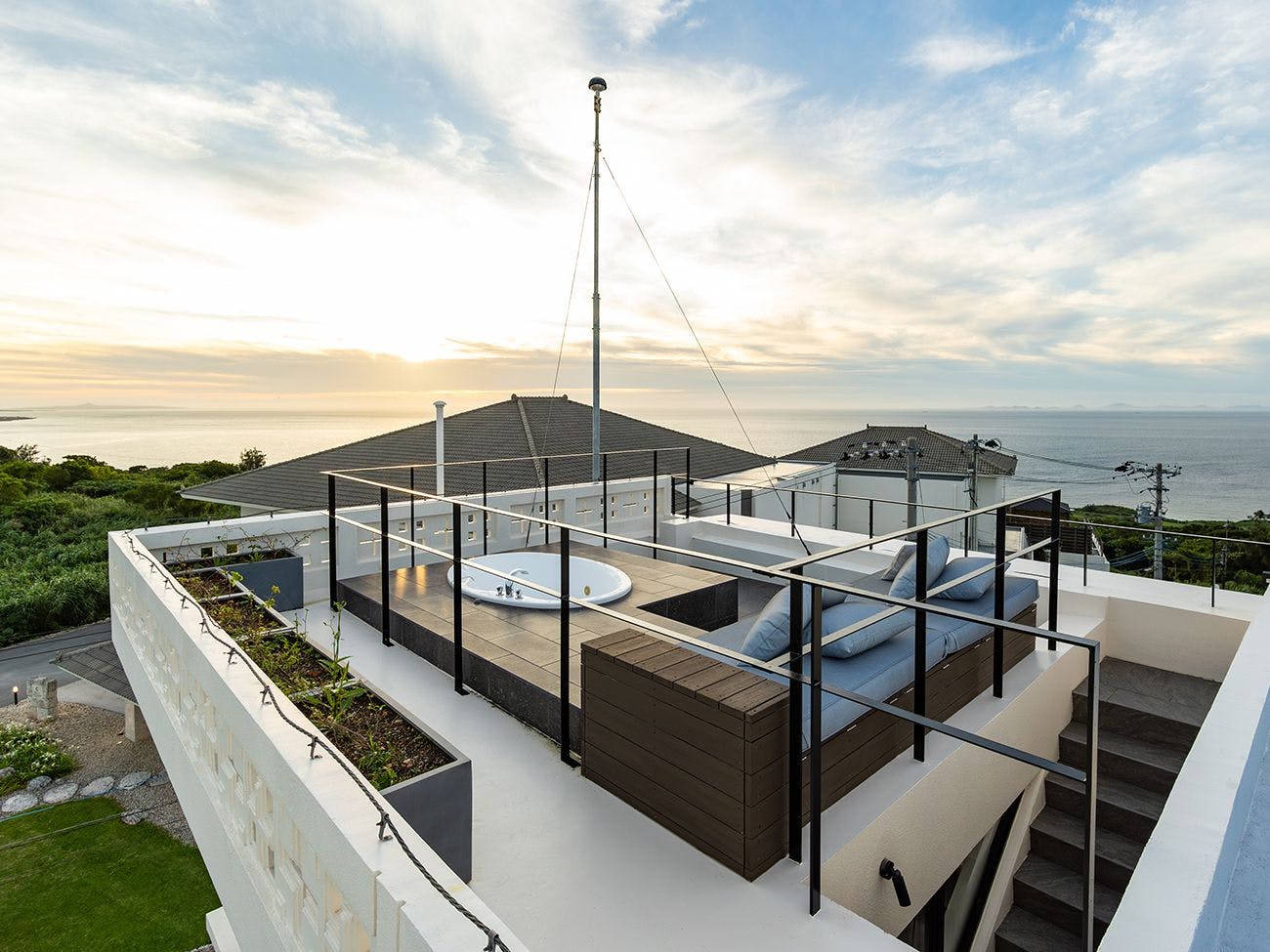 One Suite THE GRAND（ワンスイート　ザ・グランド）