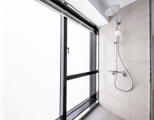 スタンダードダブル（25.5平米）