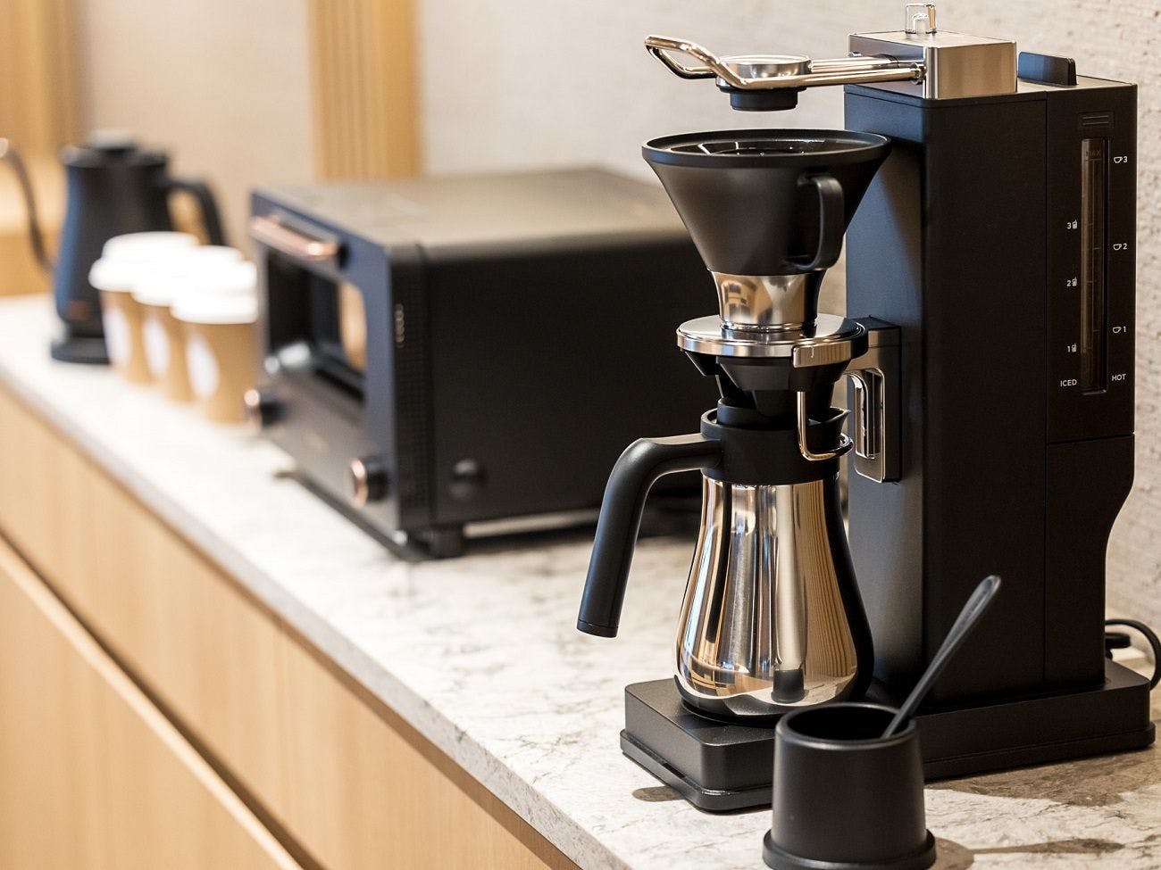 【SHOP会】Menjual produk khas lokal dan barang yang diawasi oleh kepala koki.