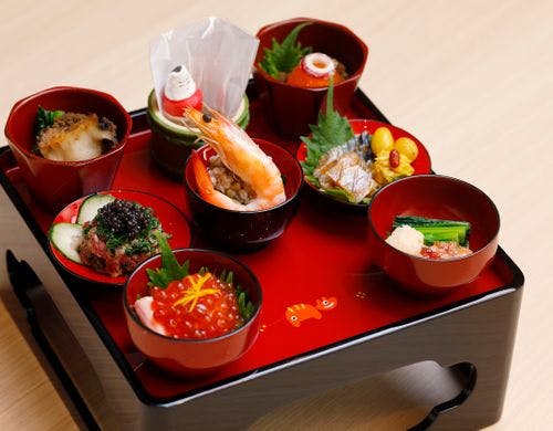 会津藩主松平容敬から伝承された会津伝統膳