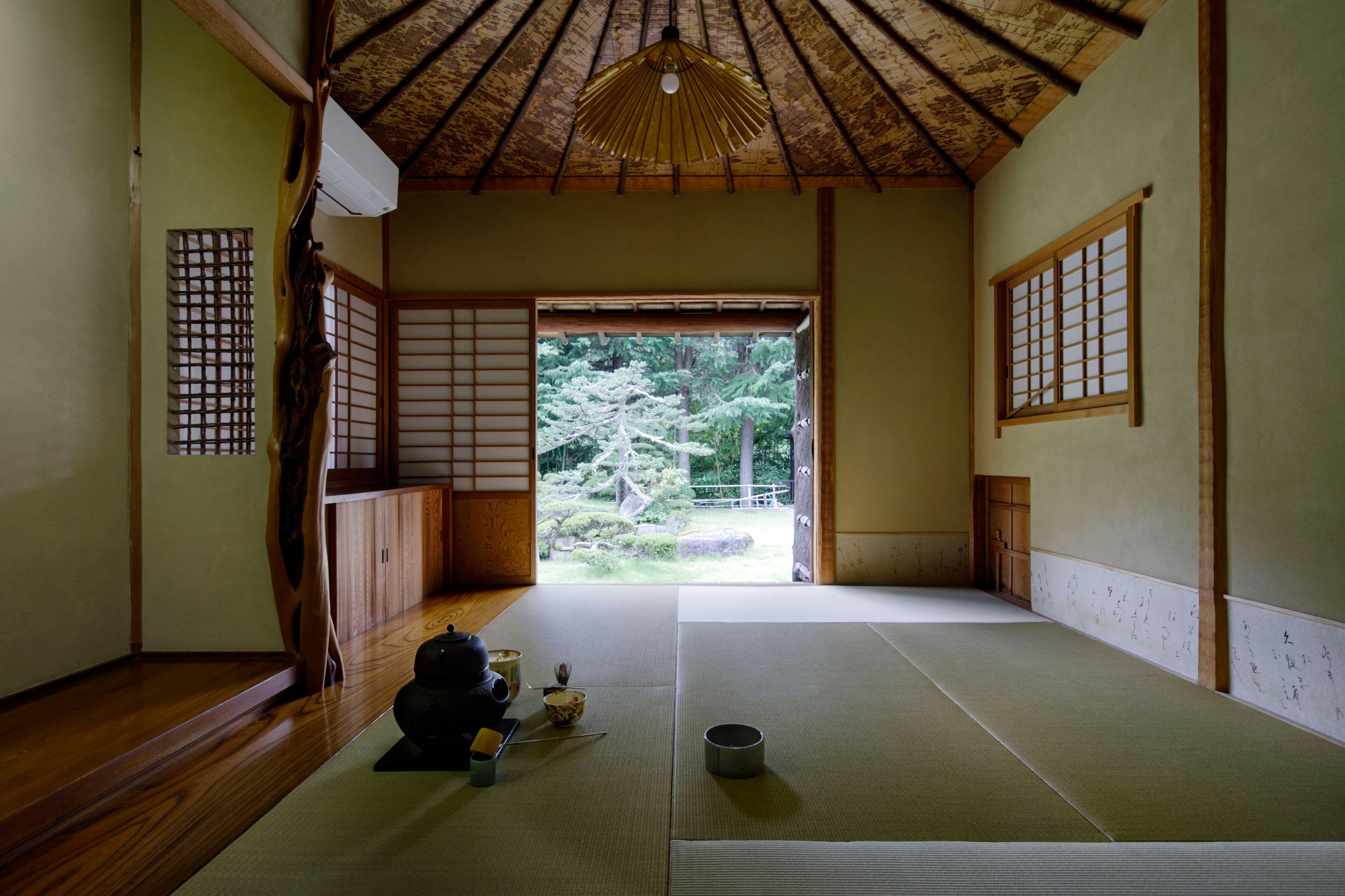 เพลิดเพลินกับมัทฉะในห้องชาก่อนเช็คอิน