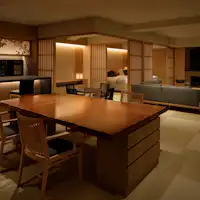 ภาพรวมของรอยัลสวีท