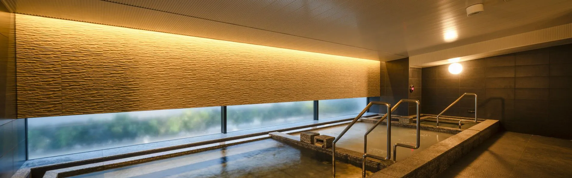 ホテル エミオン 札幌