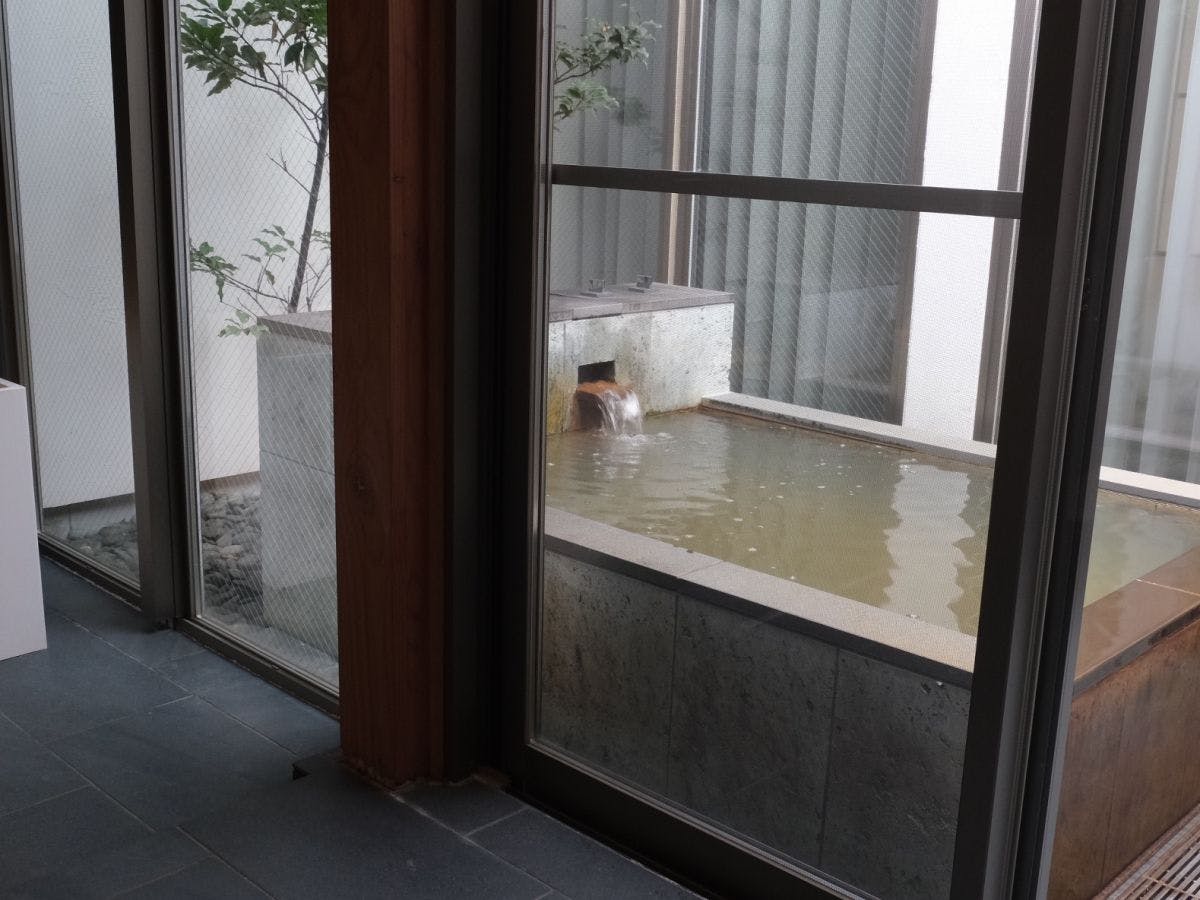 【青山緑水客室露天風呂一例】