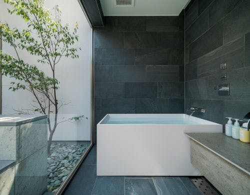 ヴィラ・内風呂（沸かし湯です）