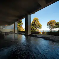 Gambar pemandian air panas terbuka