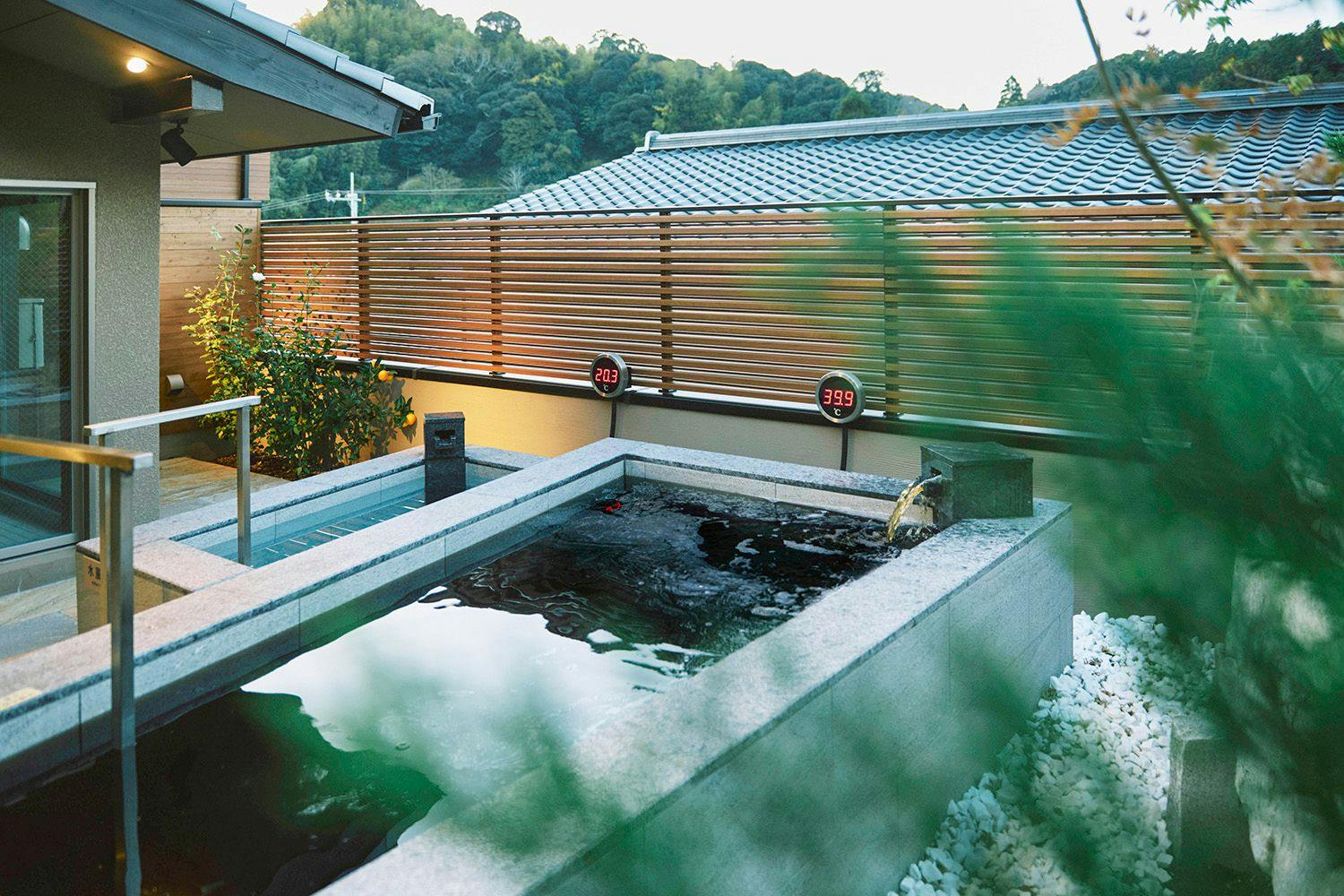 五氣里