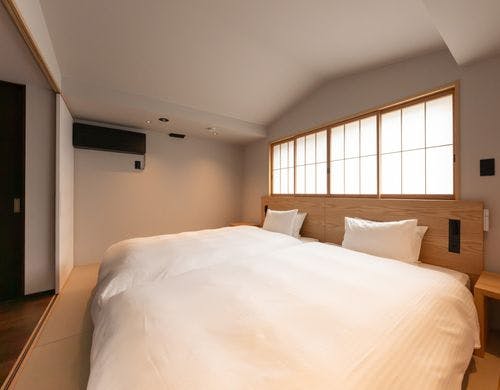 三國湊の伝統的な建築「かぐら建て」が残る