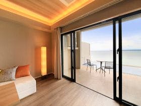 ホテルコンドＶＩＶＯＶＩＶＡ石垣島