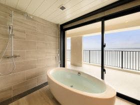 ホテルコンドＶＩＶＯＶＩＶＡ石垣島