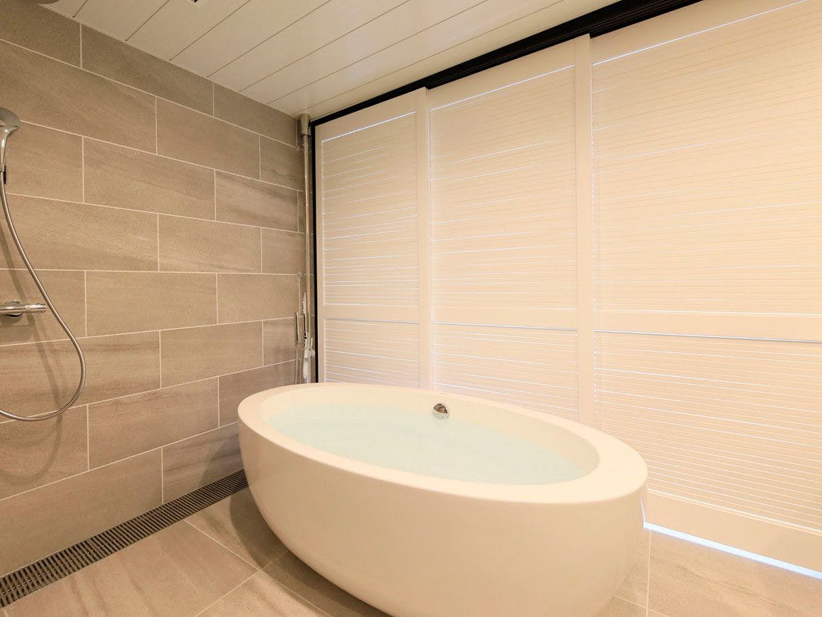 Kamar khusus dengan kolam renang pribadi