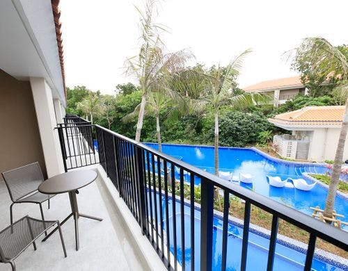 【Forest Wing（庭側）】