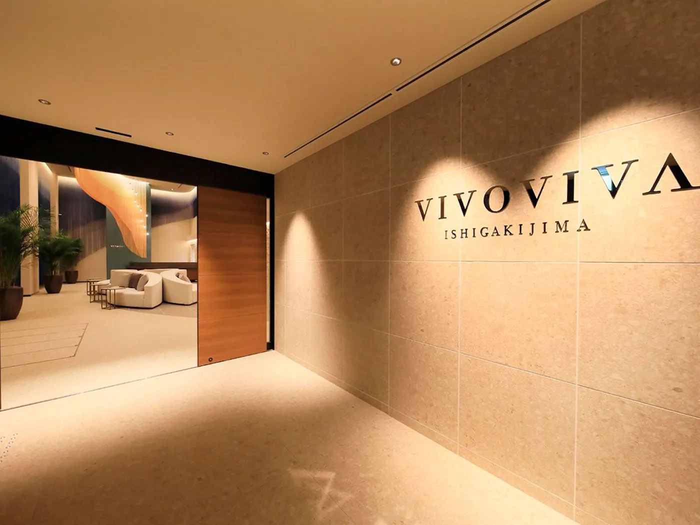 VIVOVIVA石垣島：ロビー