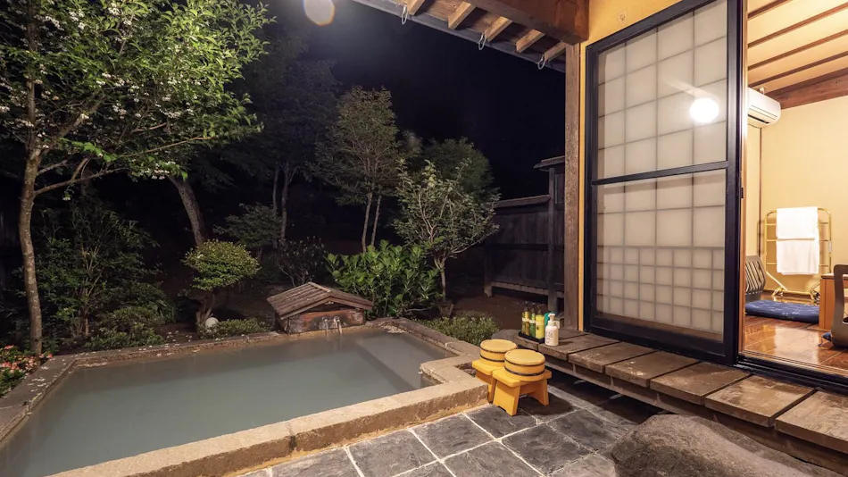 Sky Bath Mountain Lodge Hanayu