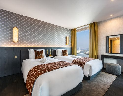 ザ・ゲート ツイン