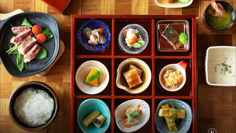 BATON SUITE Okinawa Kouri Island