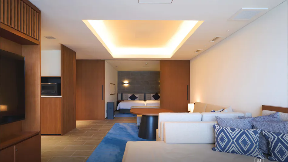 BATON SUITE Okinawa Kouri Island