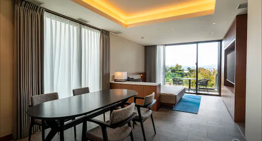BATON SUITE Okinawa Kouri Island