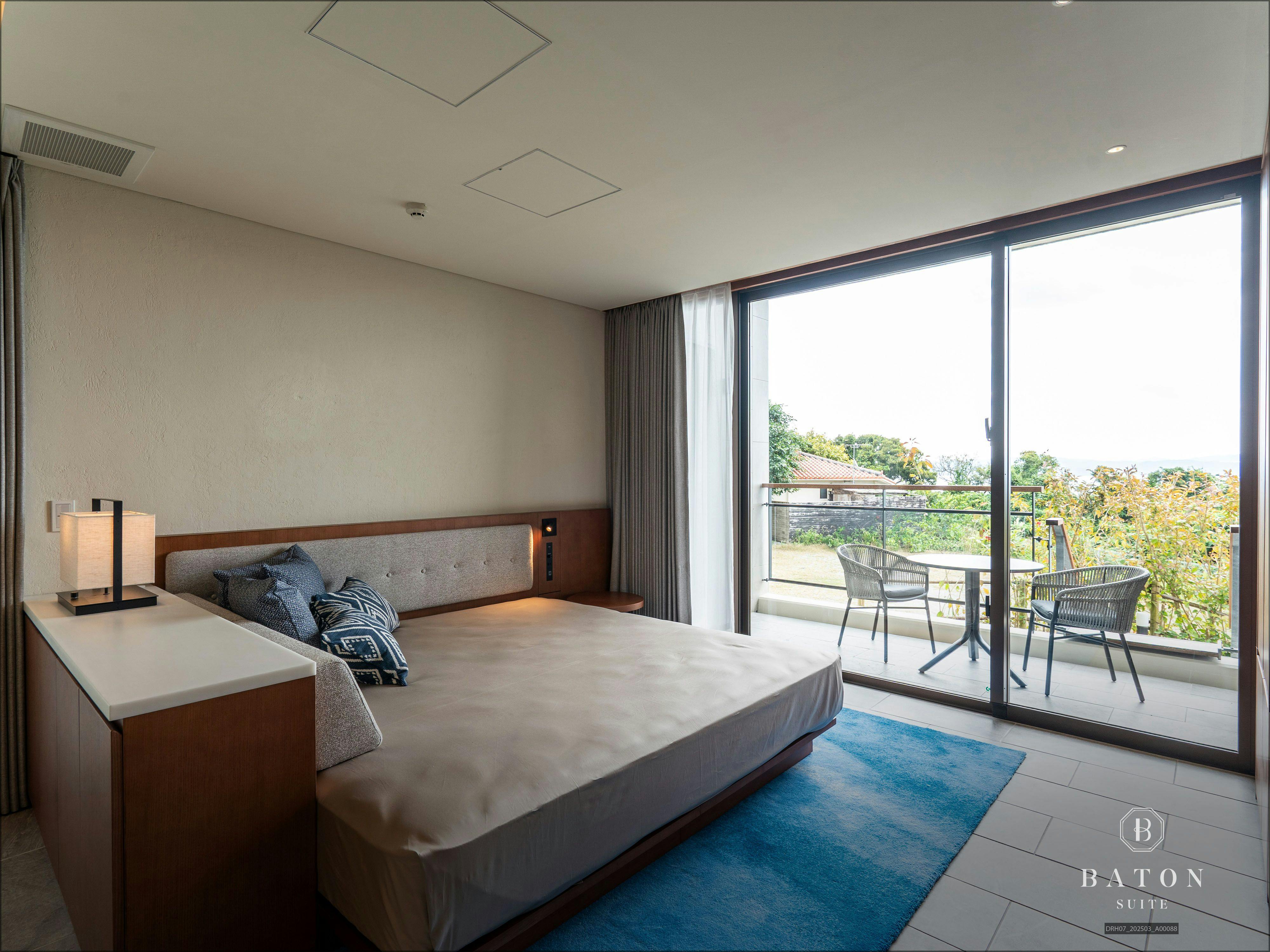 BATON SUITE 沖縄古宇利島（バトンスイート）