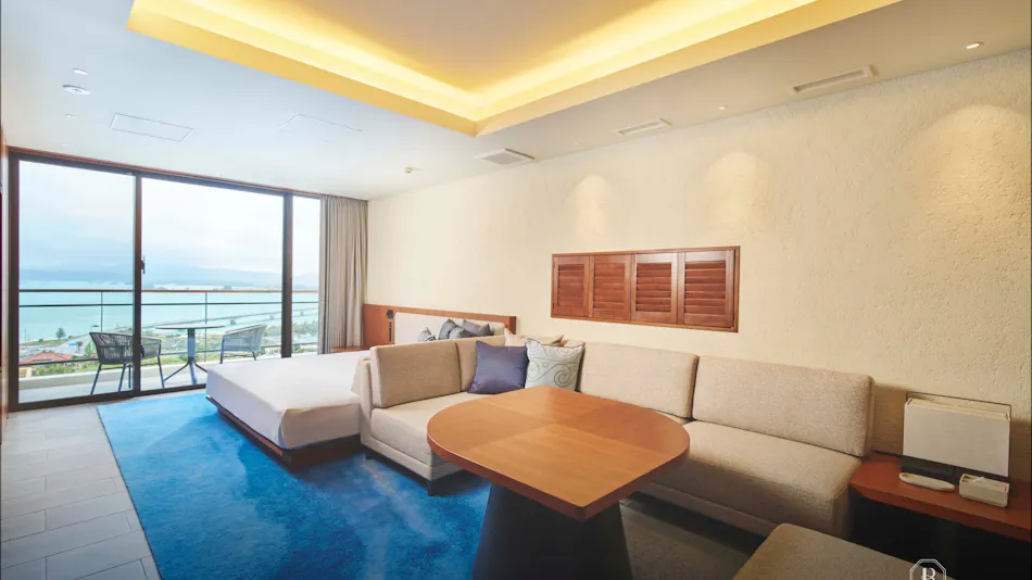 BATON SUITE Okinawa Kouri Island