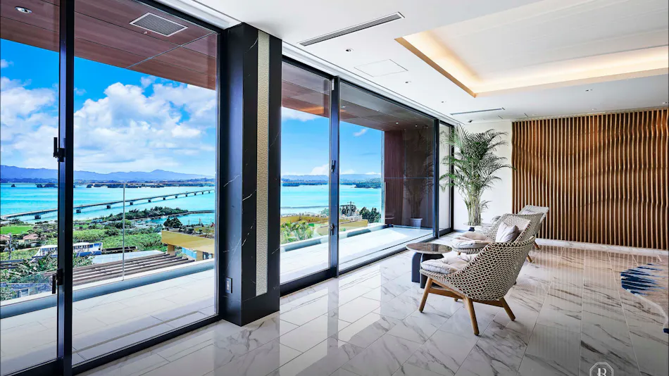 BATON SUITE Okinawa Kouri Island