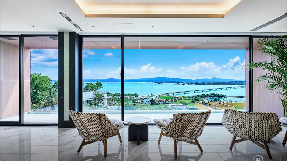 BATON SUITE Okinawa Kouri Island