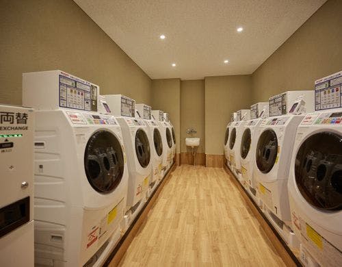 コインランドリー 2F