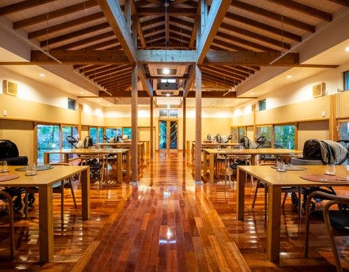 レストランホール