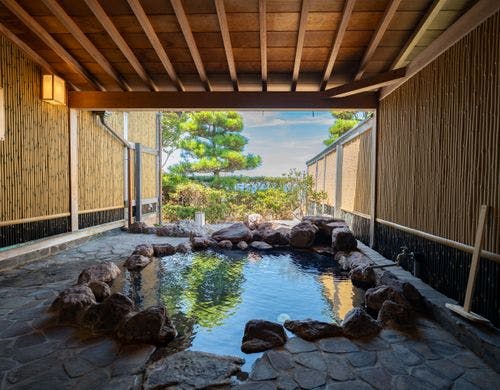 スイート　離れ（天然温泉露天風呂付和室）