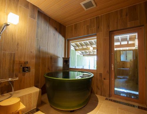 スイート　離れ（天然温泉露天風呂付和室）