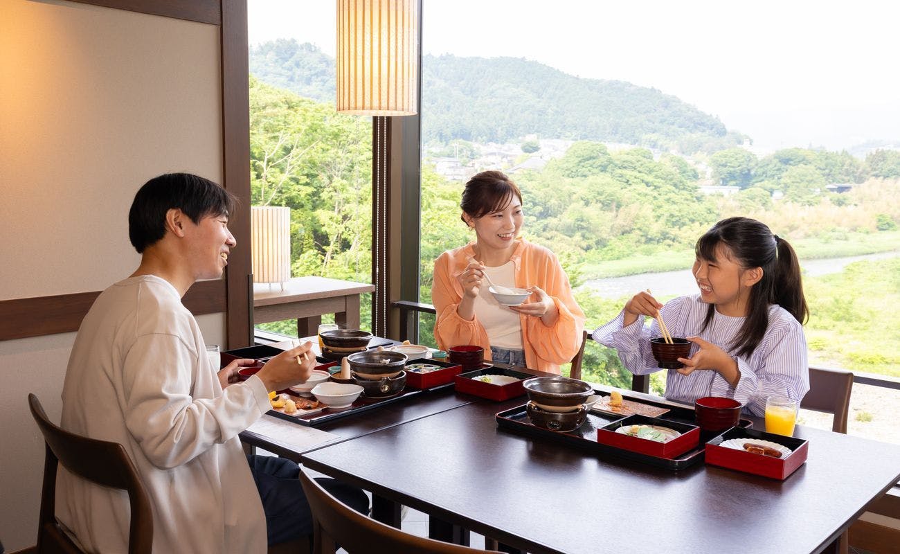 奥多摩 清流リゾート 亀の井ホテル 青梅