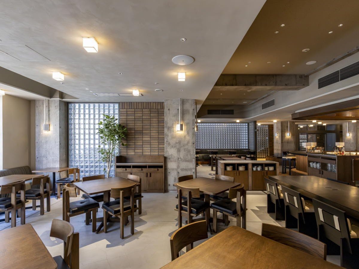 Restoran All-Day Dining “EZARO”