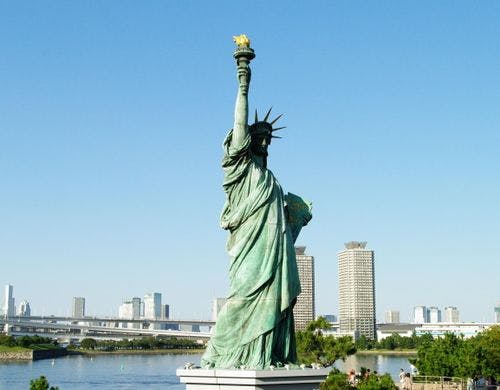 自由の女神（お台場）