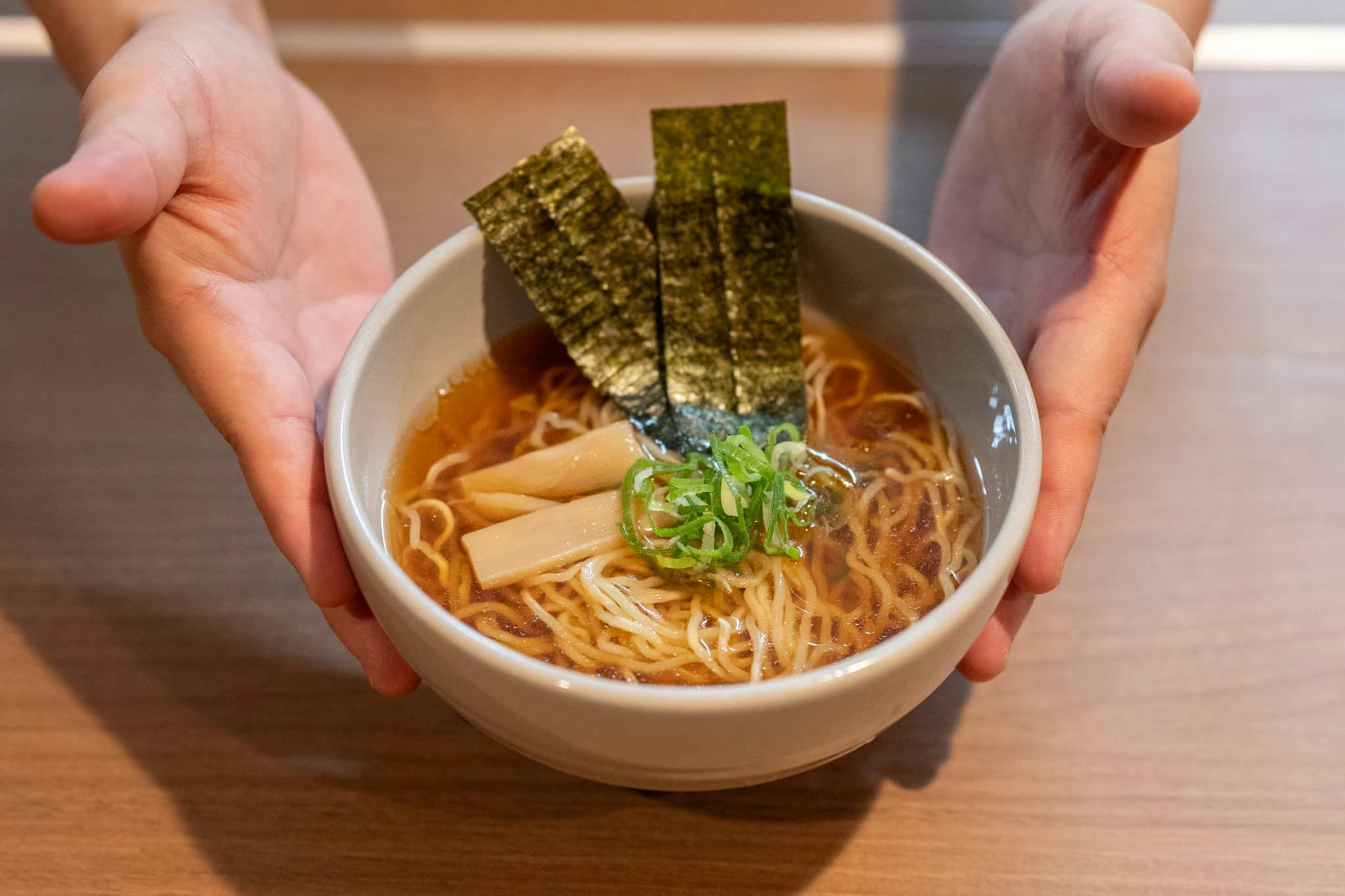 夜を彩るおもてなし