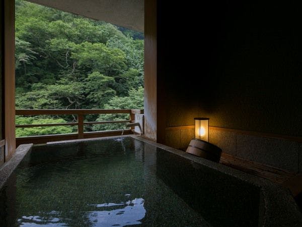 四万温泉 豊島屋