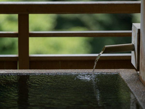四万温泉 豊島屋