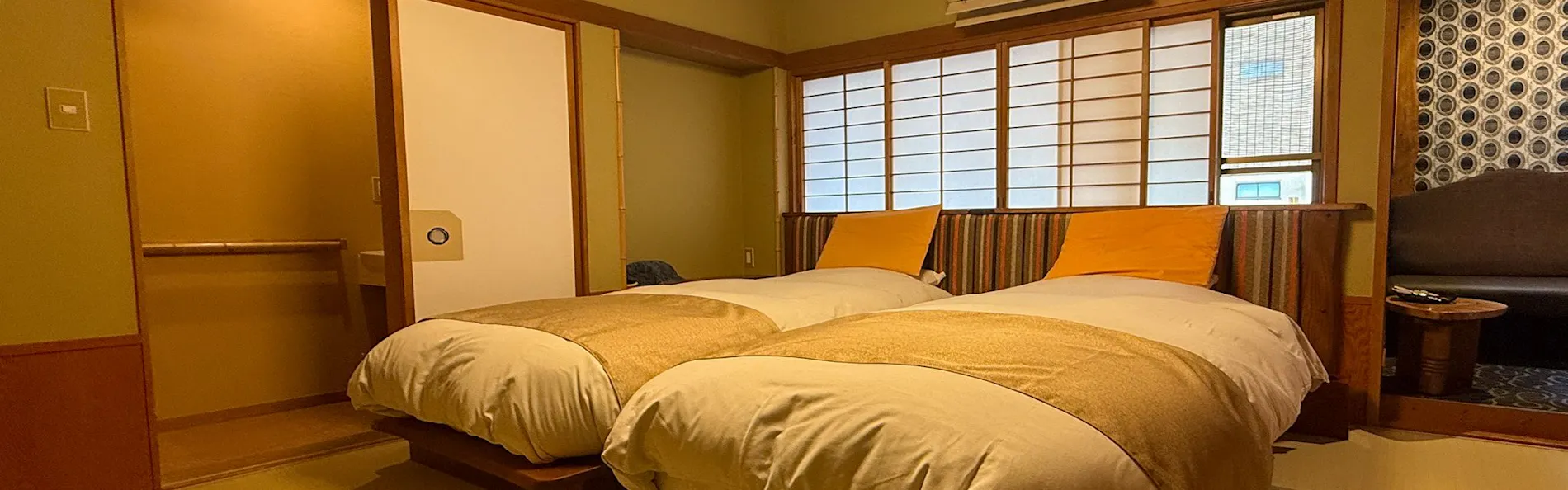四万温泉 豊島屋
