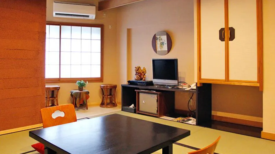Mamaneyu Masutomi Ryokan