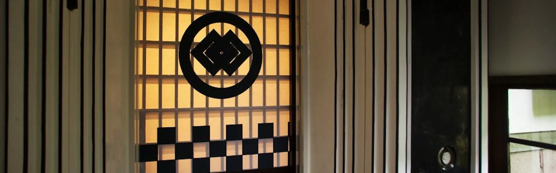 金沢・深谷温泉 元湯石屋 能舞台のある秘湯の一軒宿