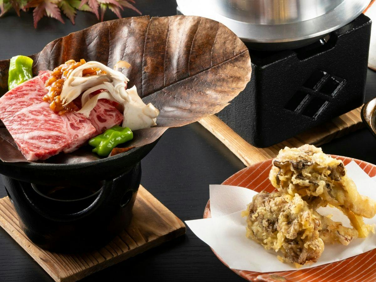 【秋の贅沢会席】秋の三大味覚に舌鼓～栃木牛朴葉焼・きのこの天ぷら・日光湯波ほか旬の味覚満載〇2食付